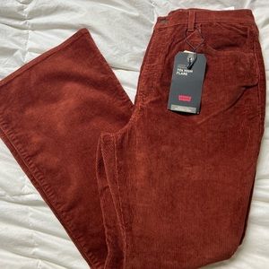 Levi’s 70 high flare